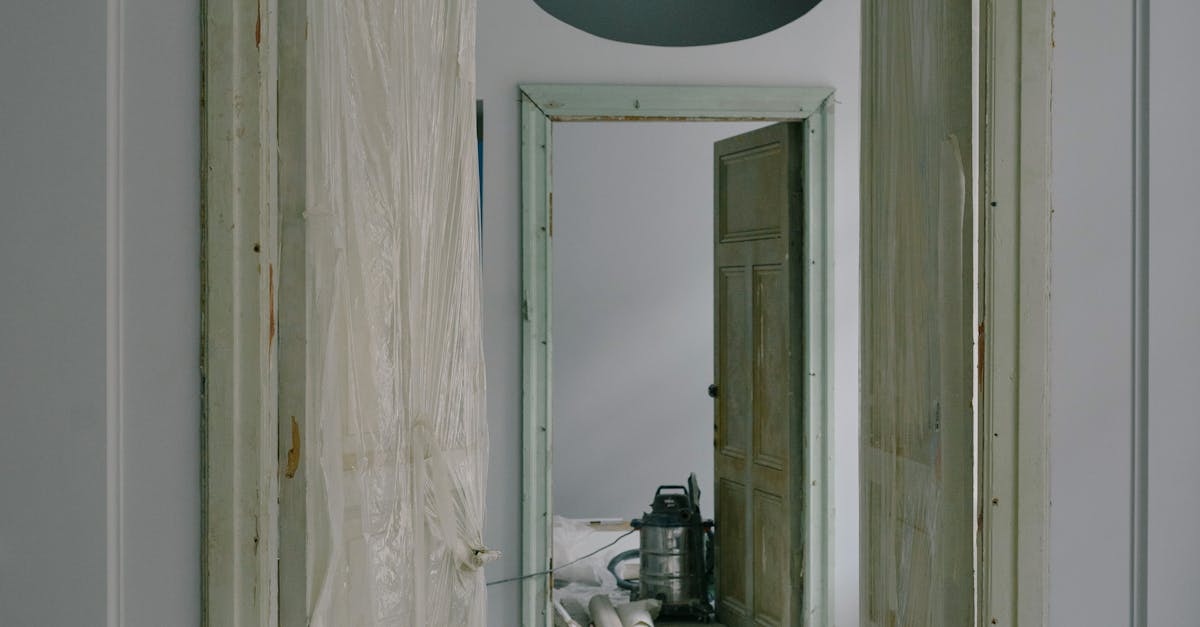 How to frame a closet door opening