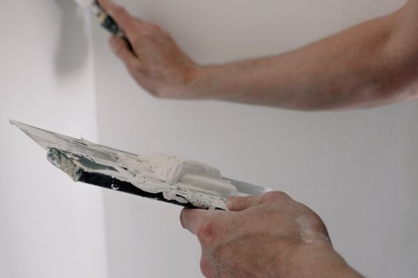 Wall Putty, Crack Filling & Surface Prep