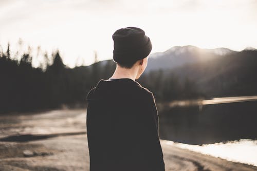 Fotobanka s bezplatnými fotkami na tému alone boy, chlapec, človek