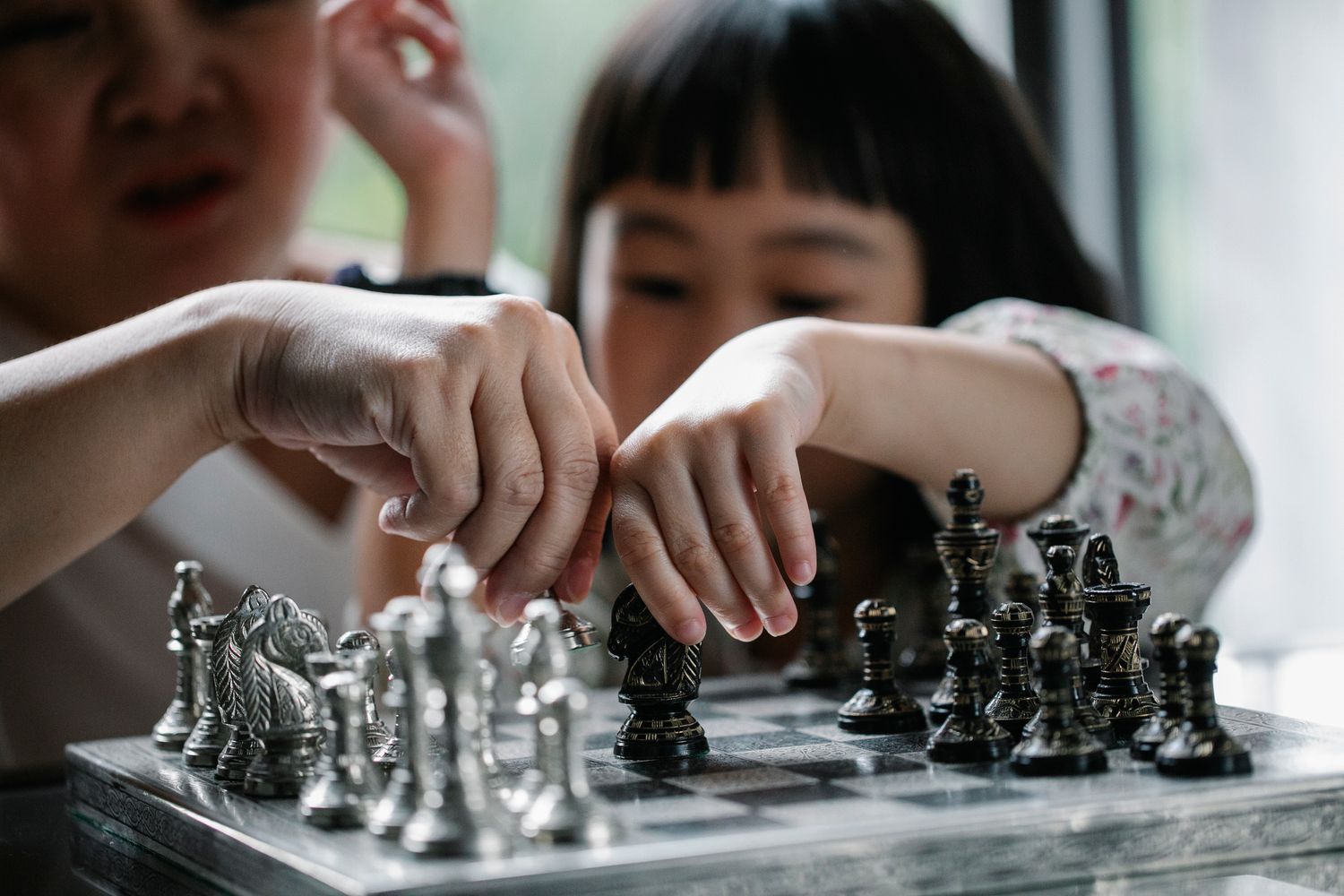 Learning Chess Photos, Download The BEST Free Learning Chess Stock ...
