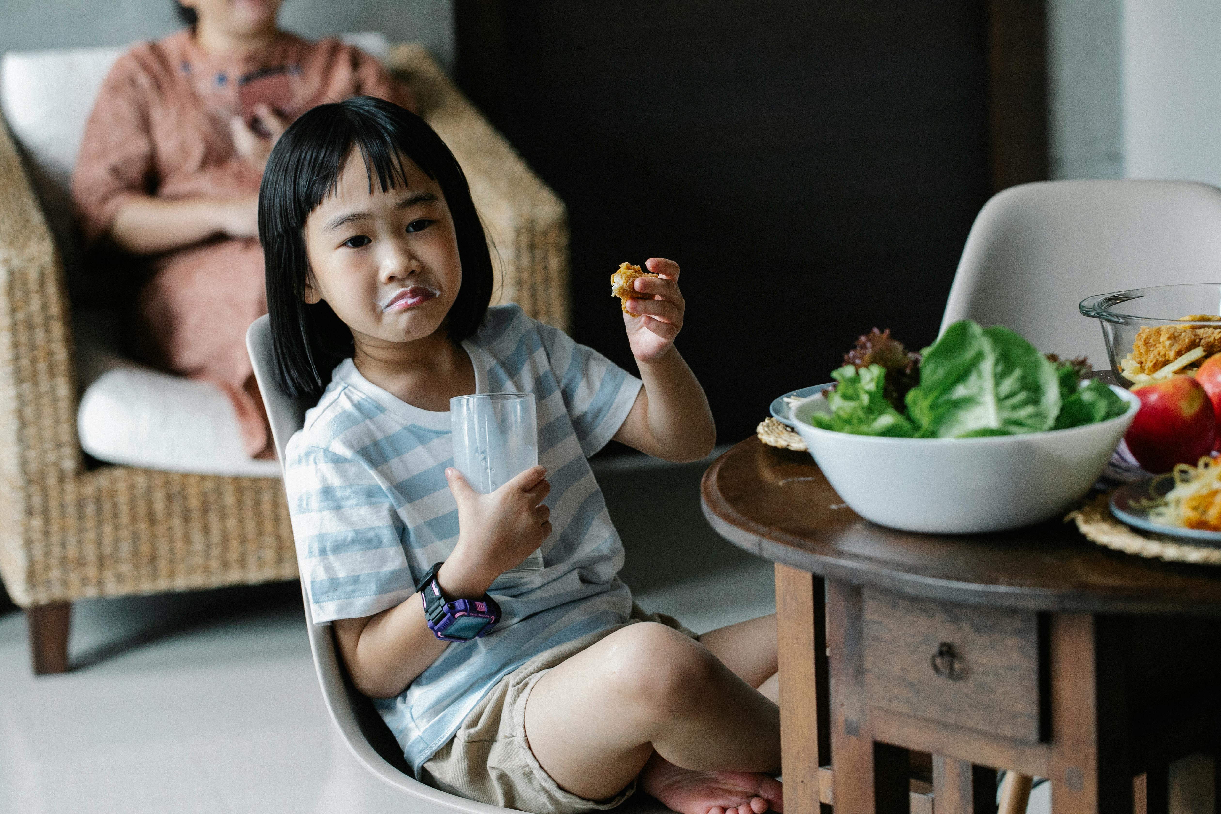 3 easy ideas to decorate Christmas cookies with children