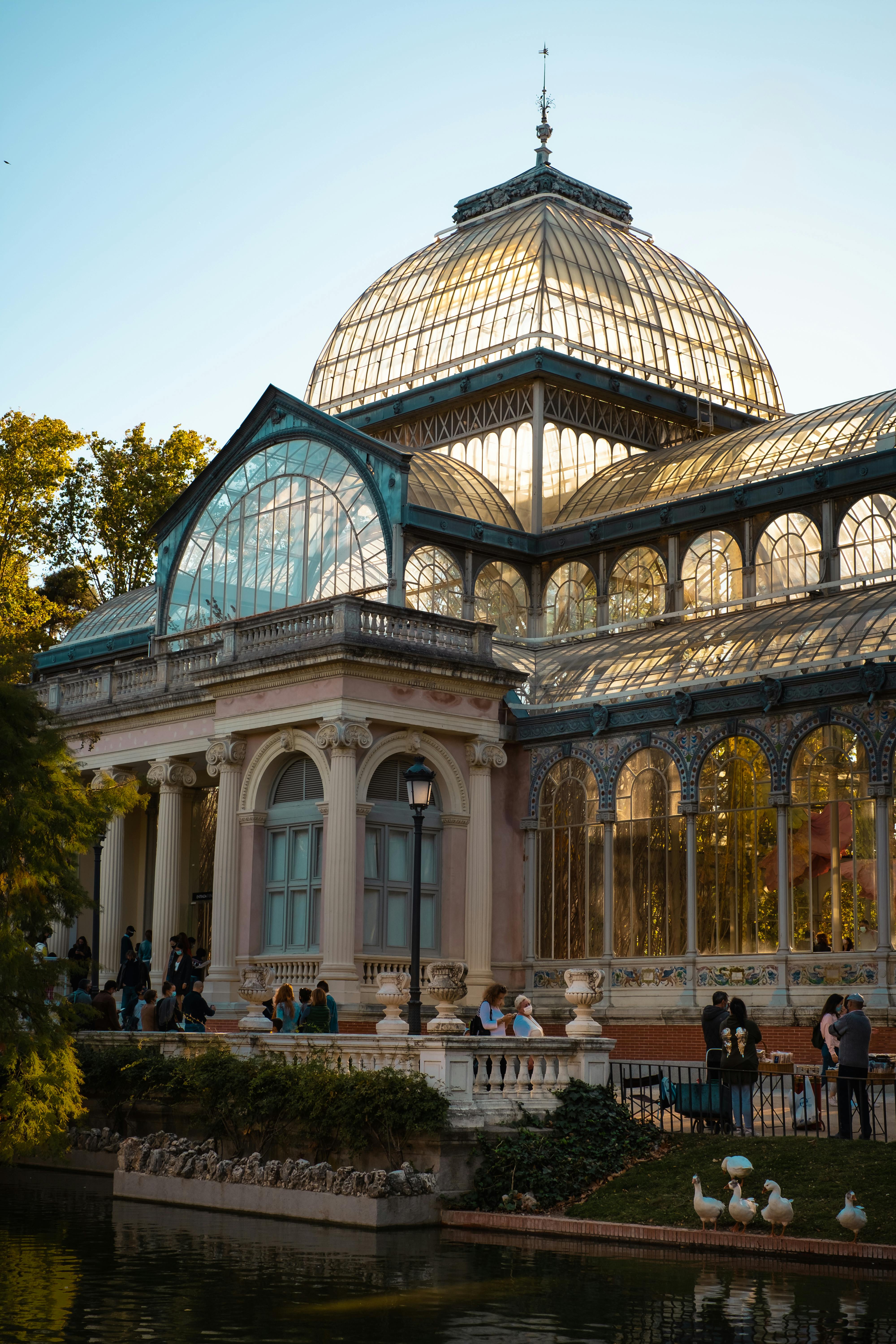 13,378 Retiro Park Images, Stock Photos, 3D objects, & Vectors