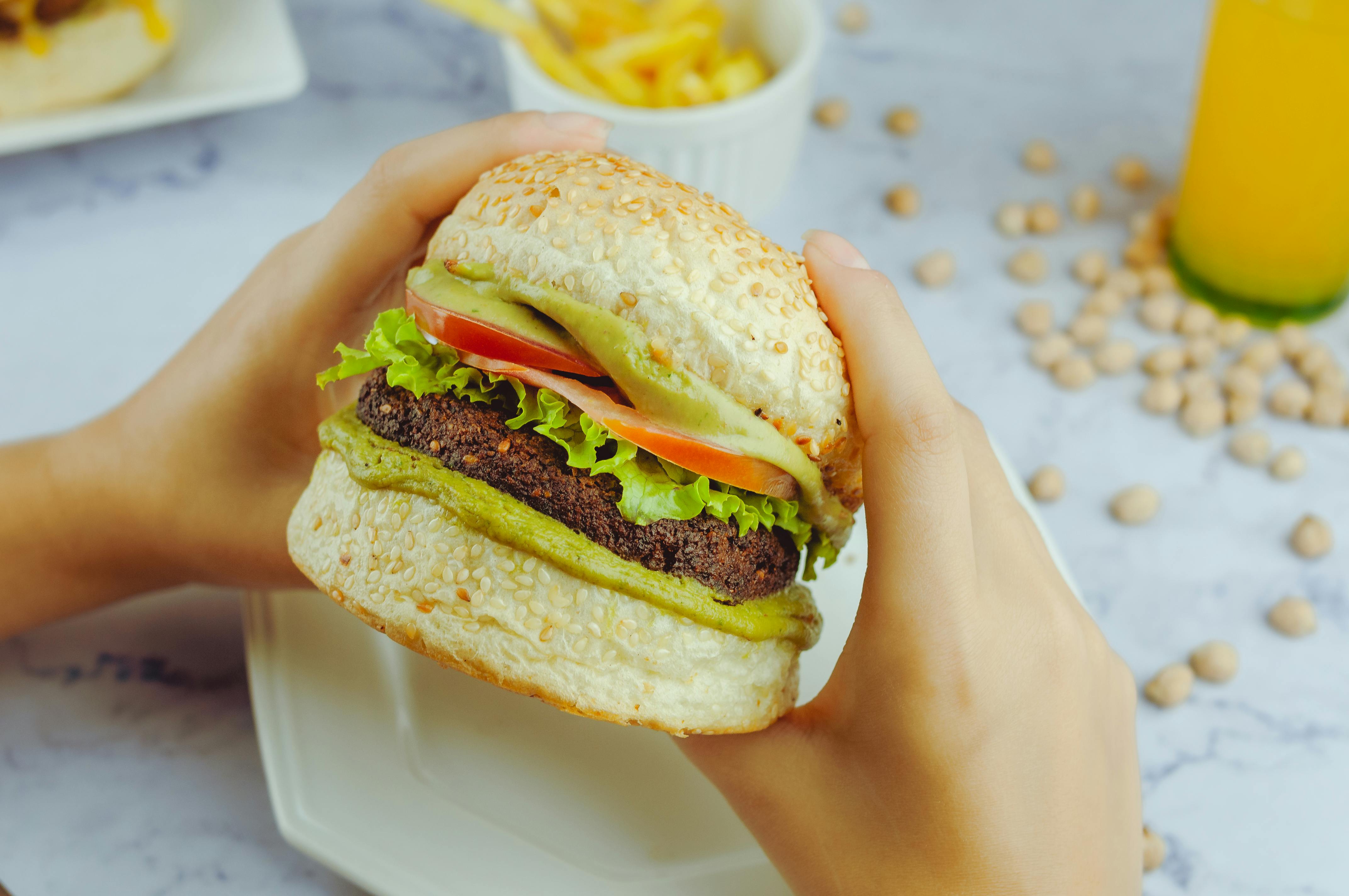 Why fruit juice is unhealthy?