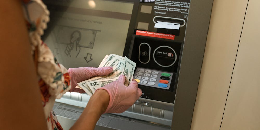 Hạn mức rút tiền ATM MB Đáp ứng nhu cầu thanh toán của người dùng