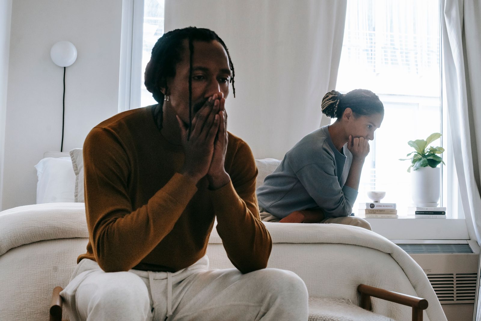 Relationship Boundaries: A Practical Guide for Couples
