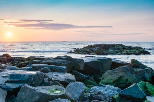 Ilmainen kuvapankkikuva tunnisteilla auringonnousu, hiekkaranta, rantaviiva