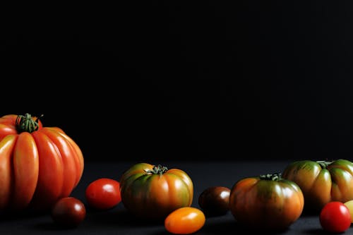 Frutas Laranja E Tomate Verde