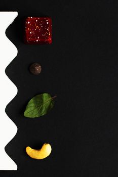 Dark Chocolate Cashew & Mint Dark Chocolate Cashew & Mint Bars With Raw Superfoods