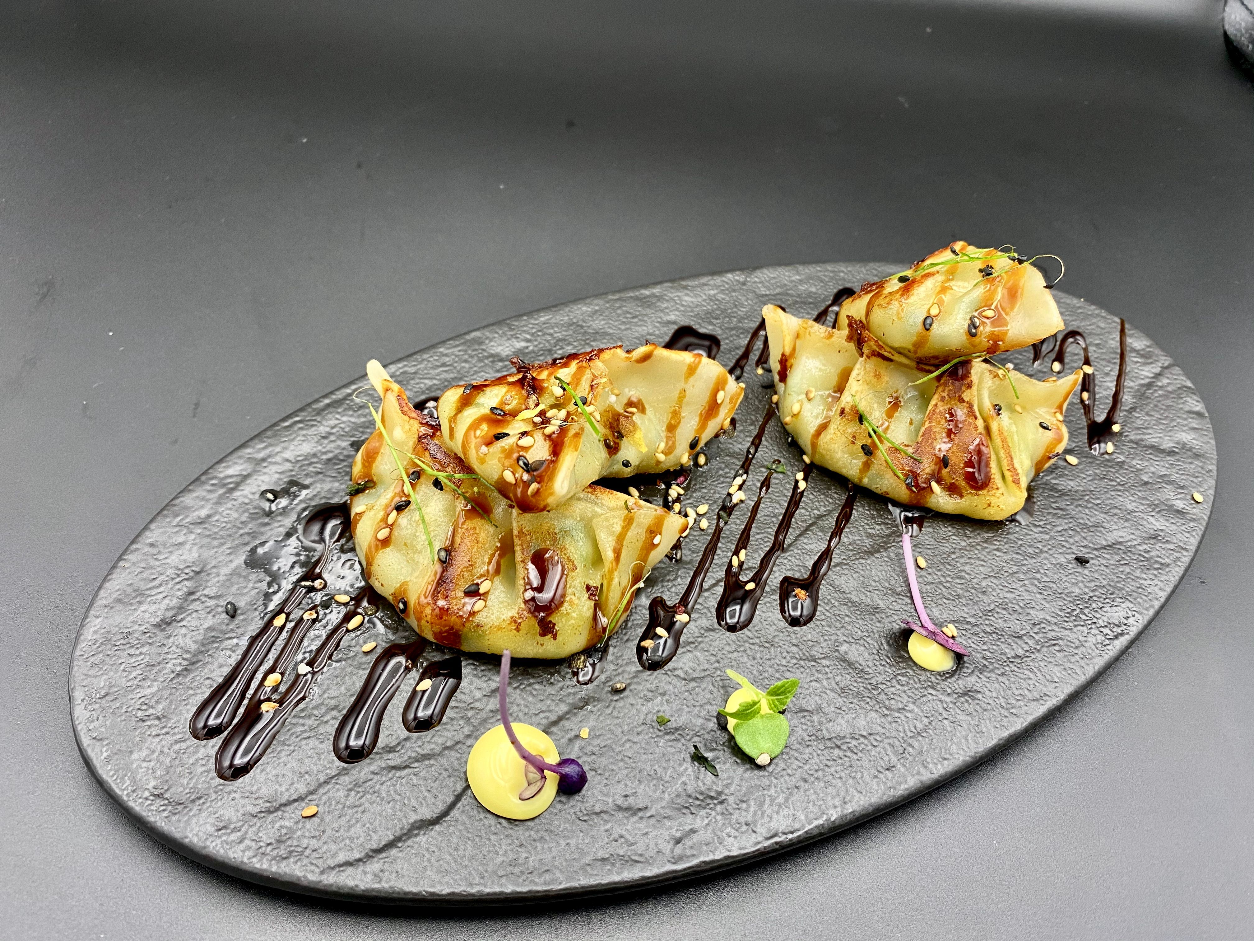 Roasted Garlic Ravioli with Toasted Breadcrumbs