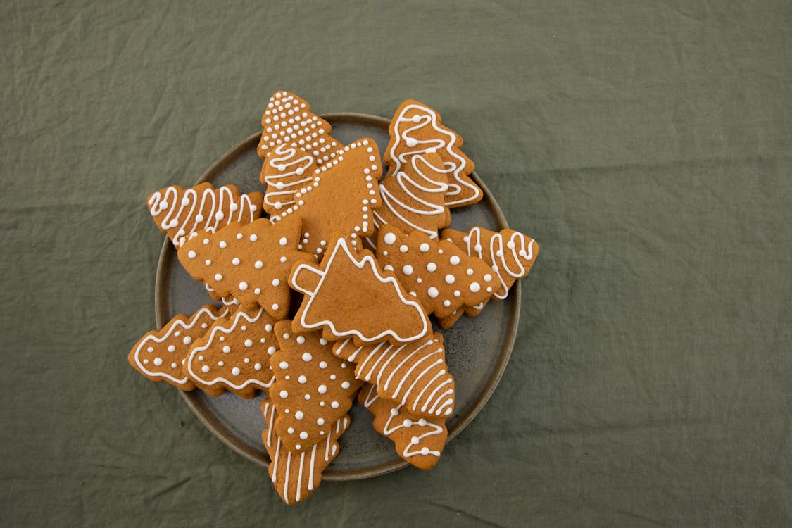 Brown Christmas Tree-Shaped Gingerbread Cookies