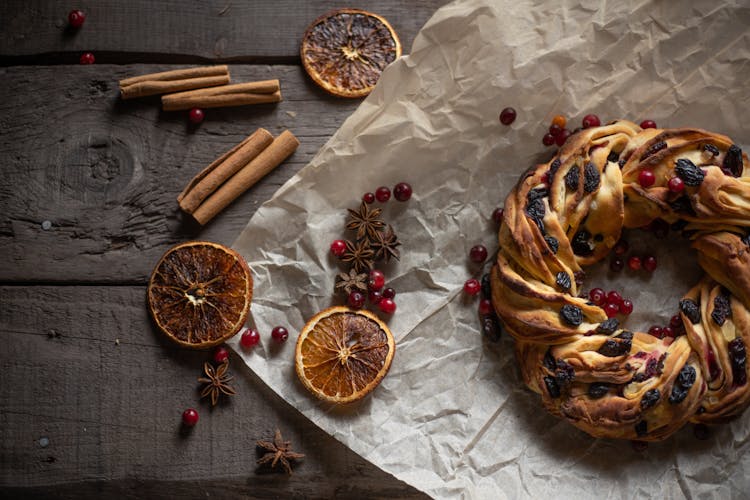 Cake With Cranberries And Raisins