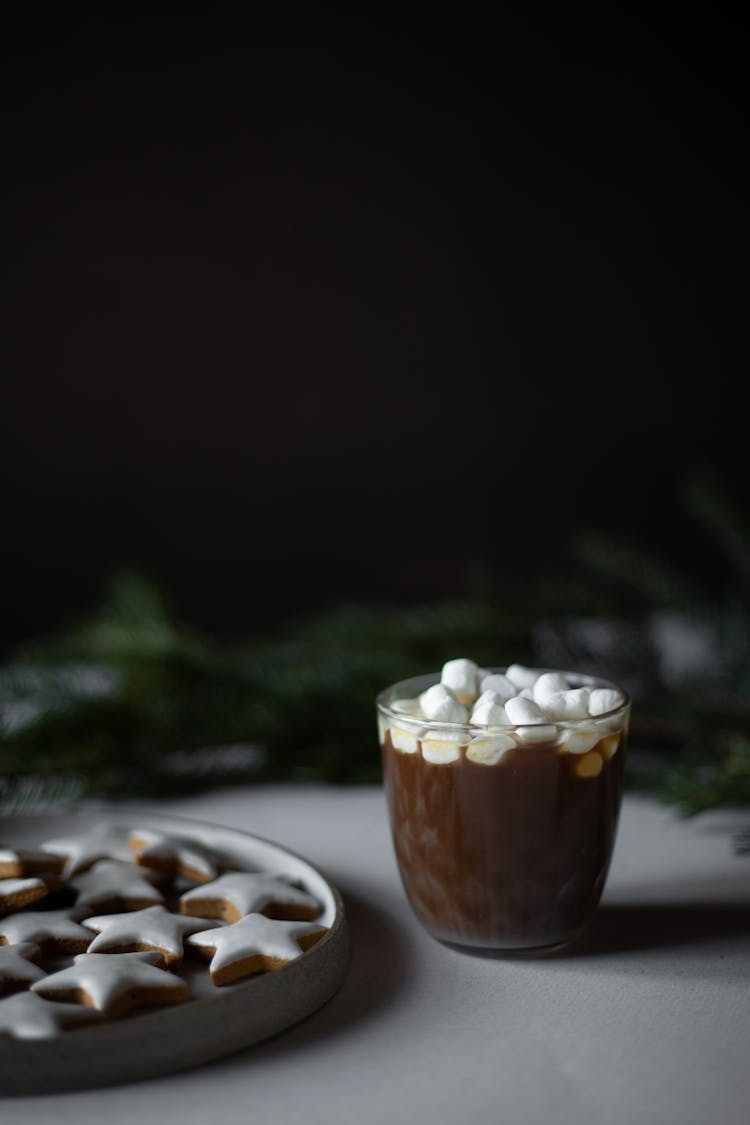 Hot Choco Beside Gingerbread Cookies