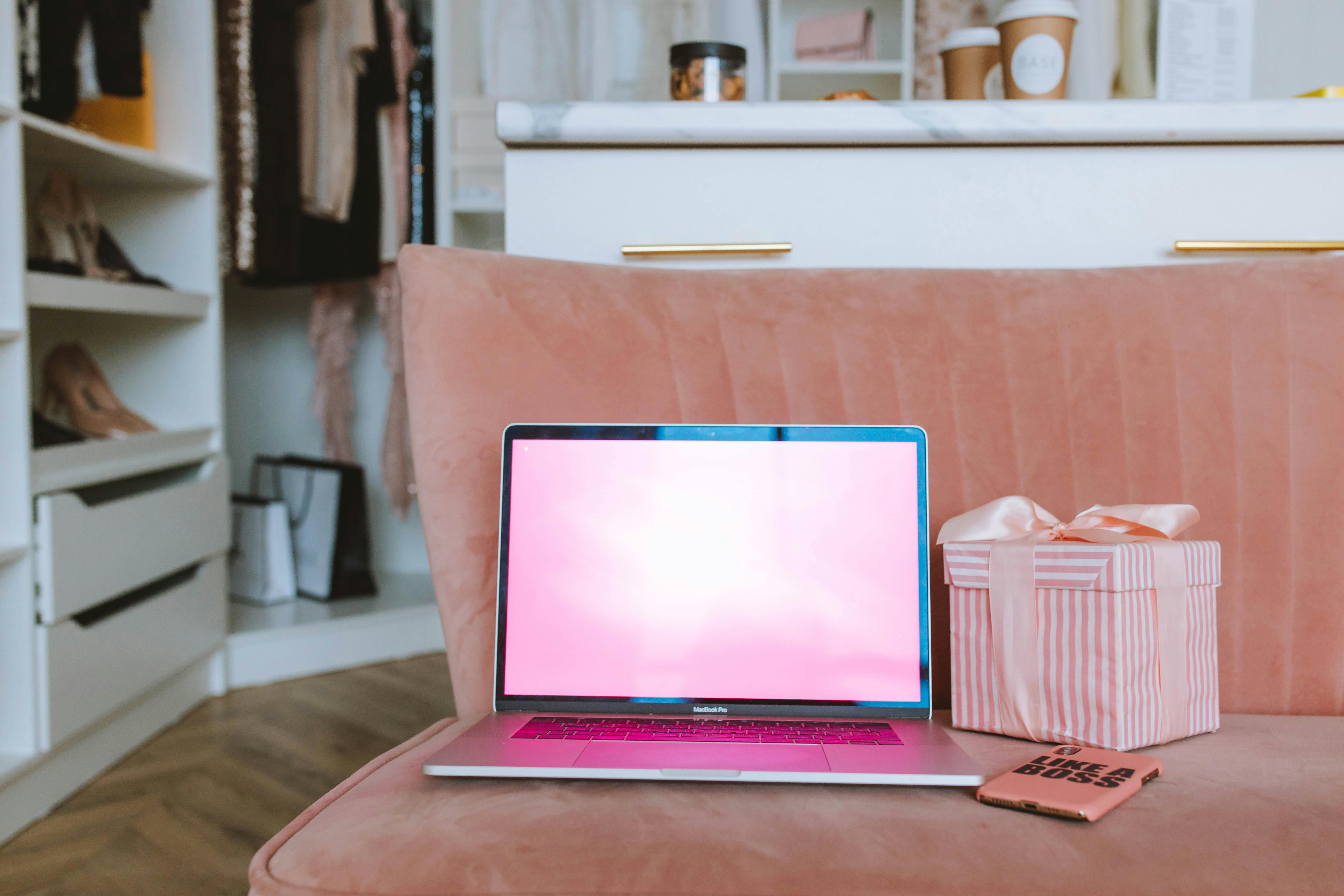 general lifestyle shop online — Photo by Anastasia  Shuraeva on Pexels