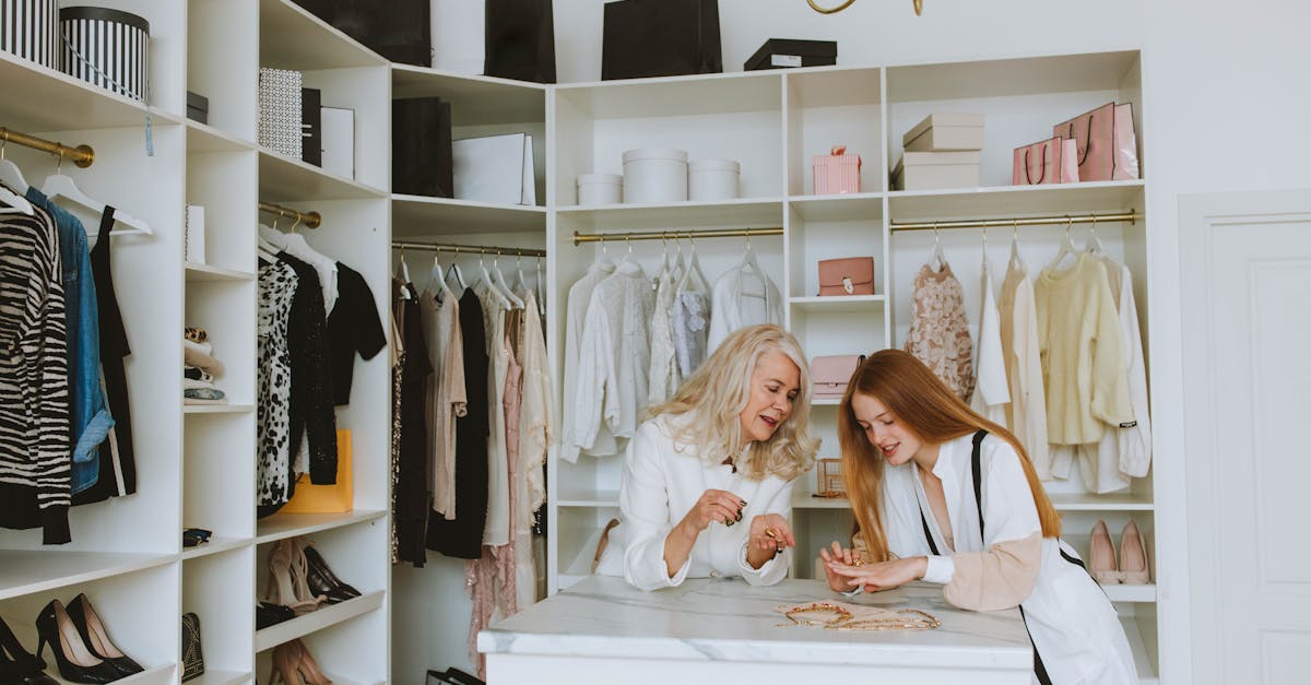 How to build a closet system with drawers