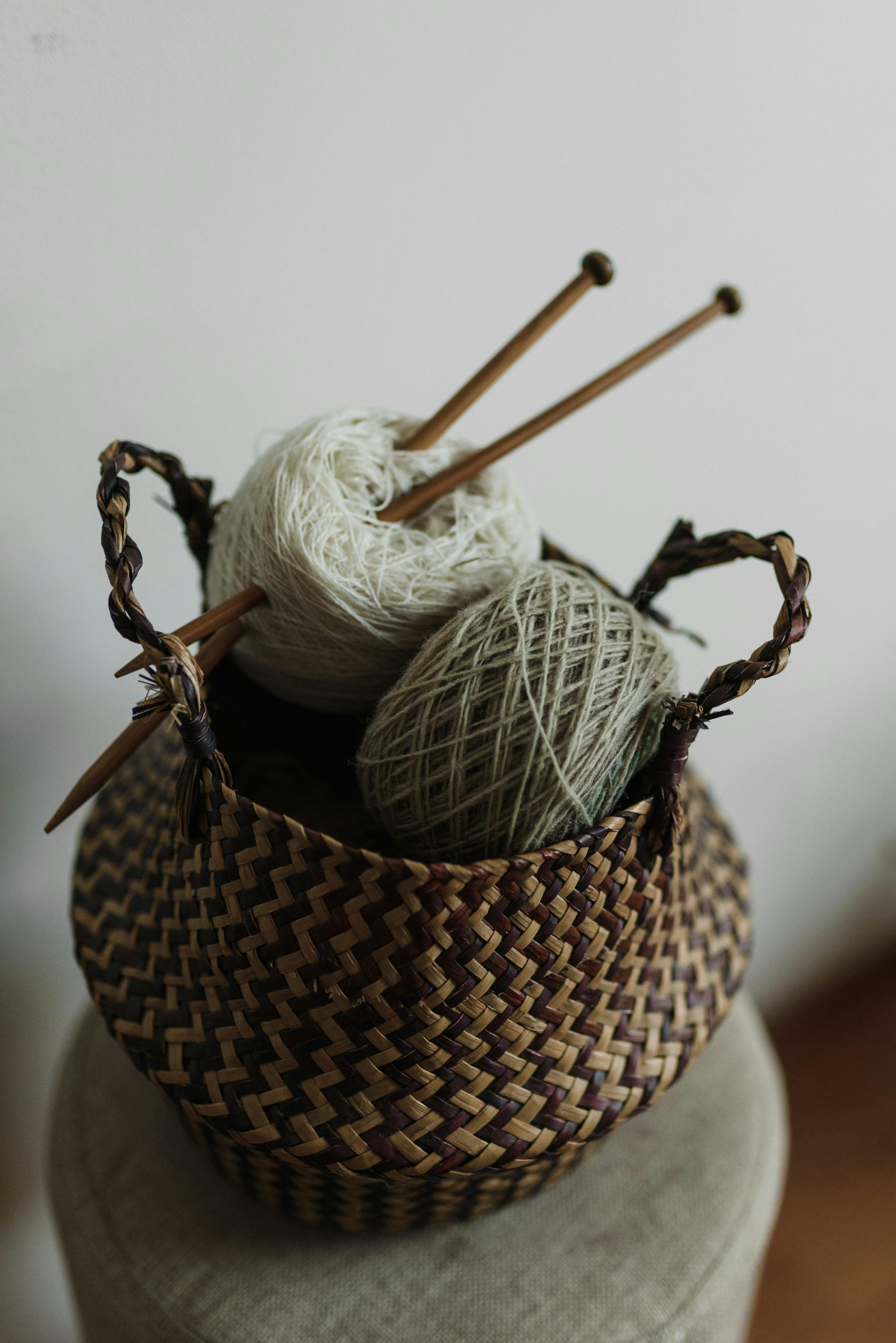 Top View Beige Yarn Knitting Needles White Background Copy Space Stock  Photo by ©VadimVasenin 371732648