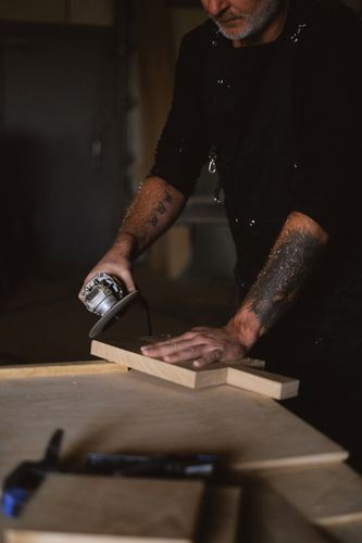 Custom wooden door manufacturing
