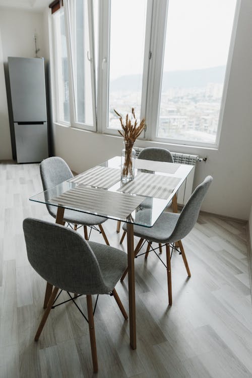 Rectangular White Table With Chairs