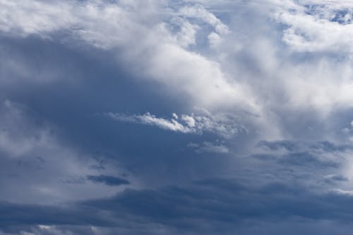 Fotos de stock gratuitas de cielo sombrío, nube de tormenta, nubes