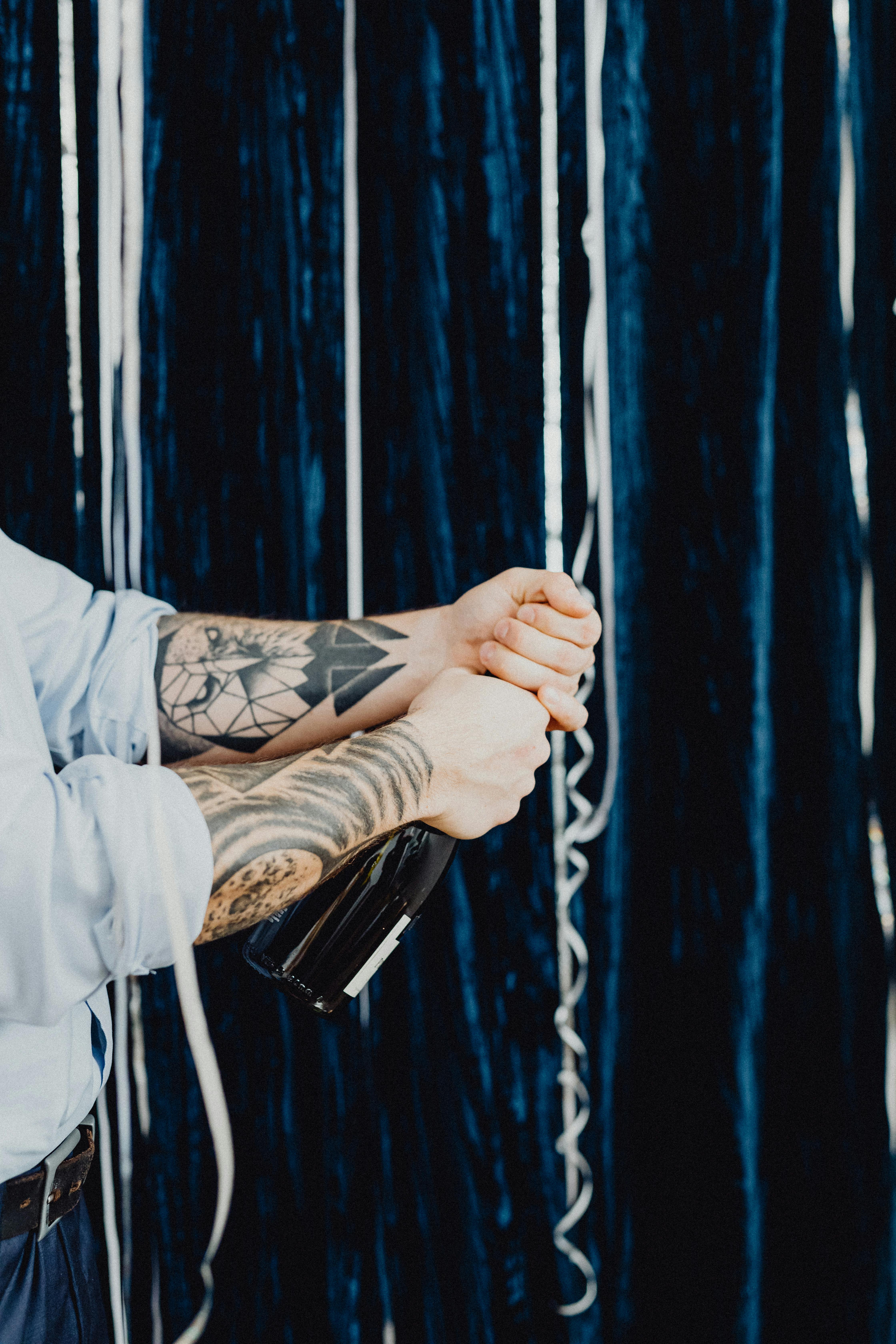 Arabia Saudită va deschide noi magazine de alcool, în ciuda interdicției, spun surse