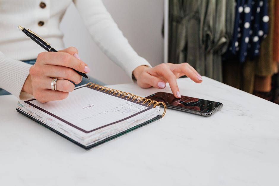 desk planning candid lifestyle lifestyle photo 1
