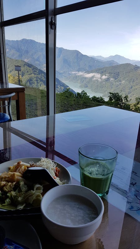 Tìm vé máy bay giá rẻ