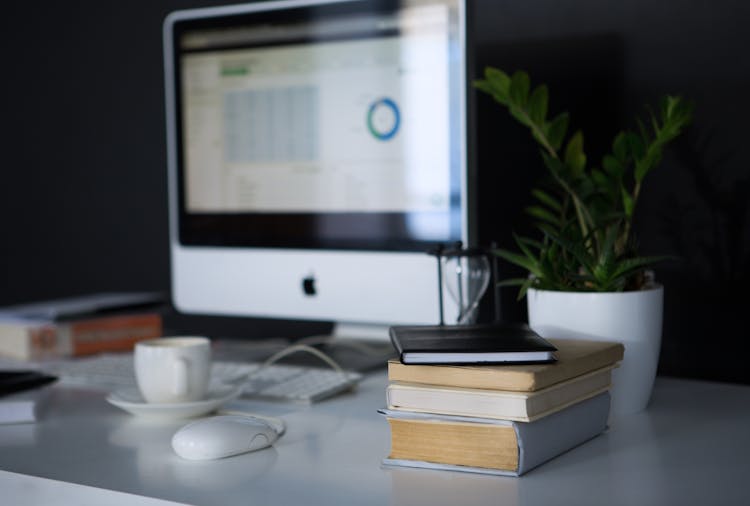 Books And Macbook Set