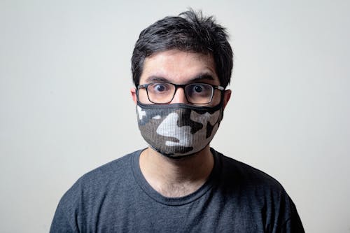 бесплатная Бесплатное стоковое фото с крупный план, маска для лица, мужчина Стоковое фото