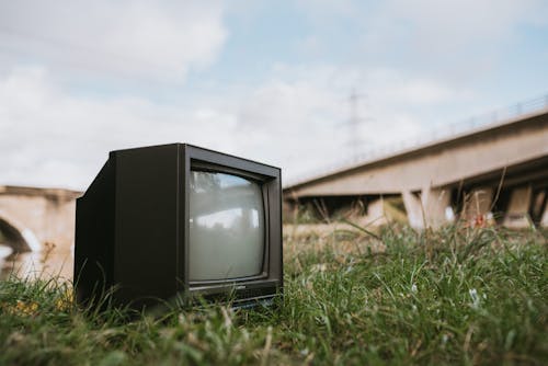 Black Crt Tv No Green Grass Field