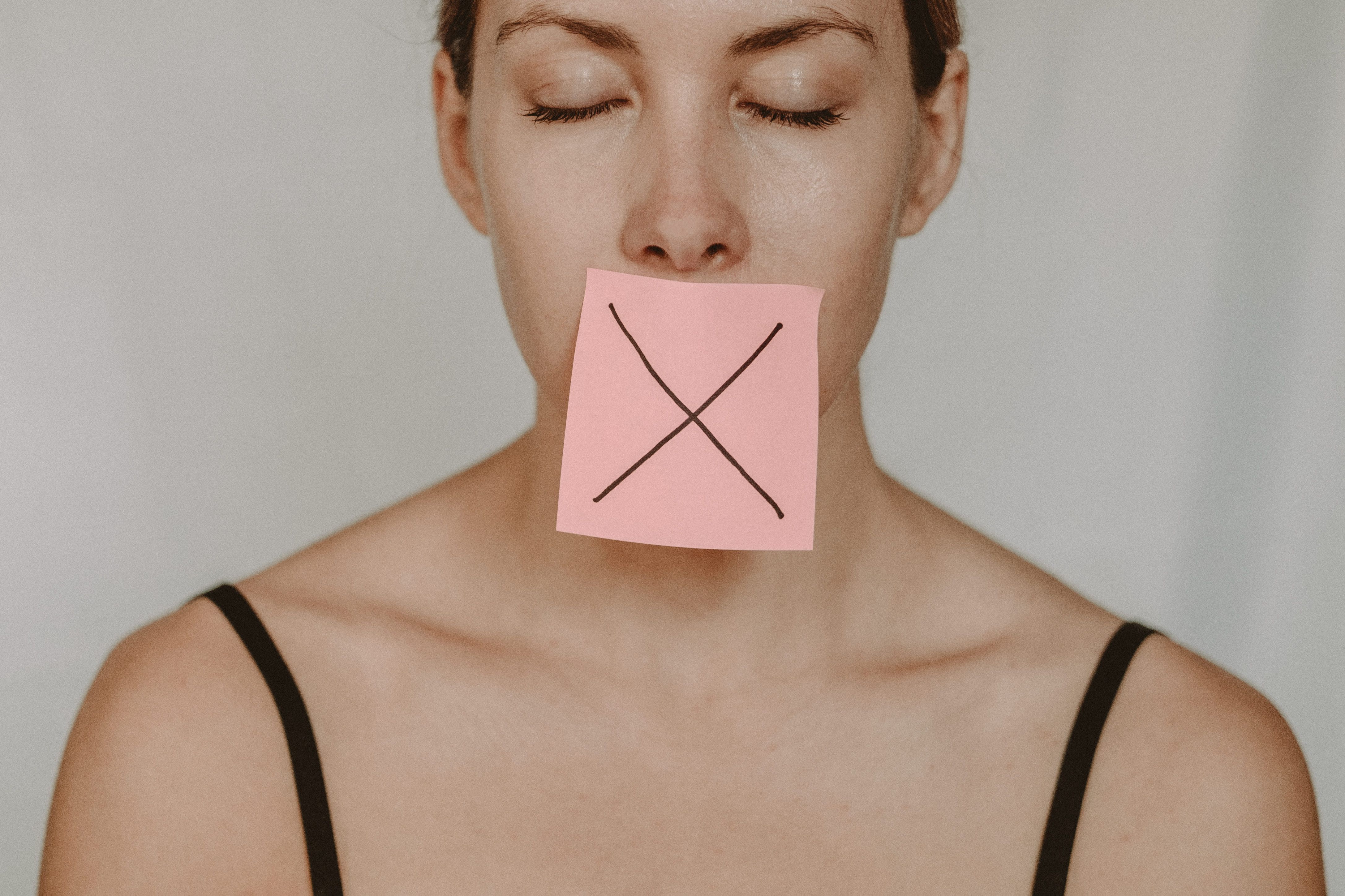 Hoarse Voice That Won't Go Away: When to See a Speech and Language Therapist