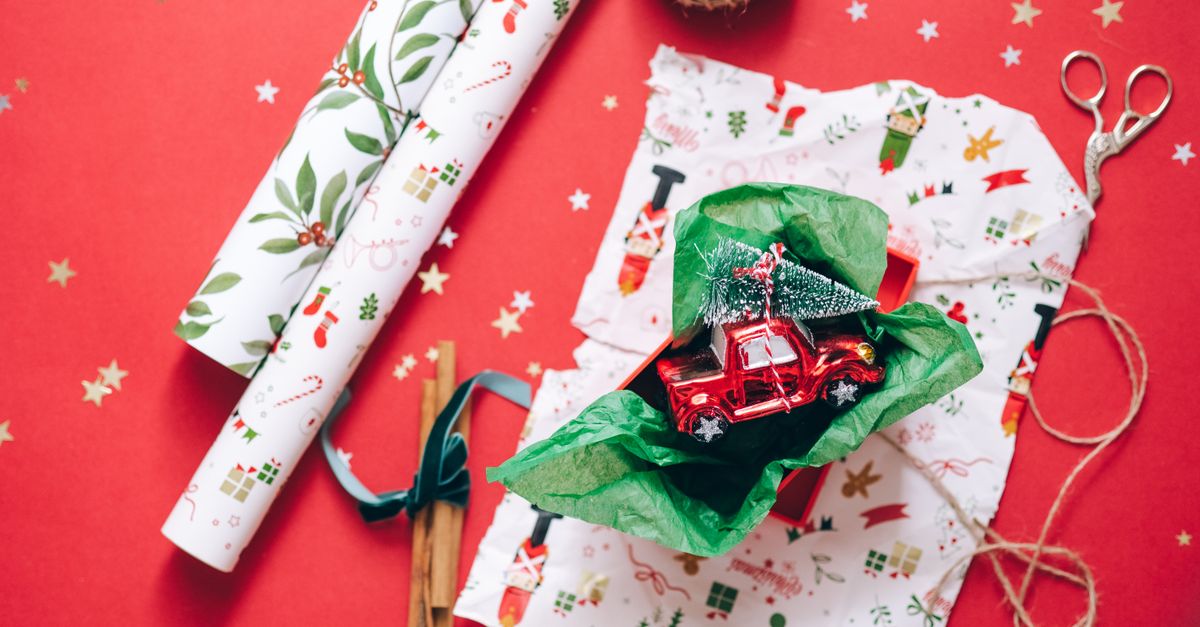 Comment préparer vos cadeaux de Noël pour une revente réussie