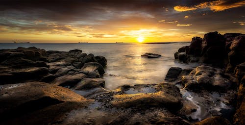 Fotos de stock gratuitas de amanecer, anochecer, Costa rocosa