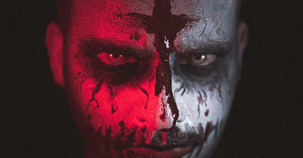 What season does dark die in the walking dead