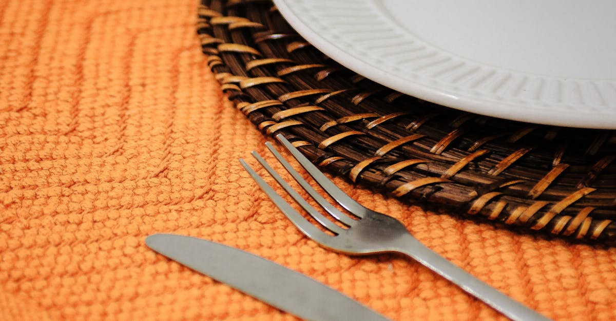 How to peel an orange with a knife and fork