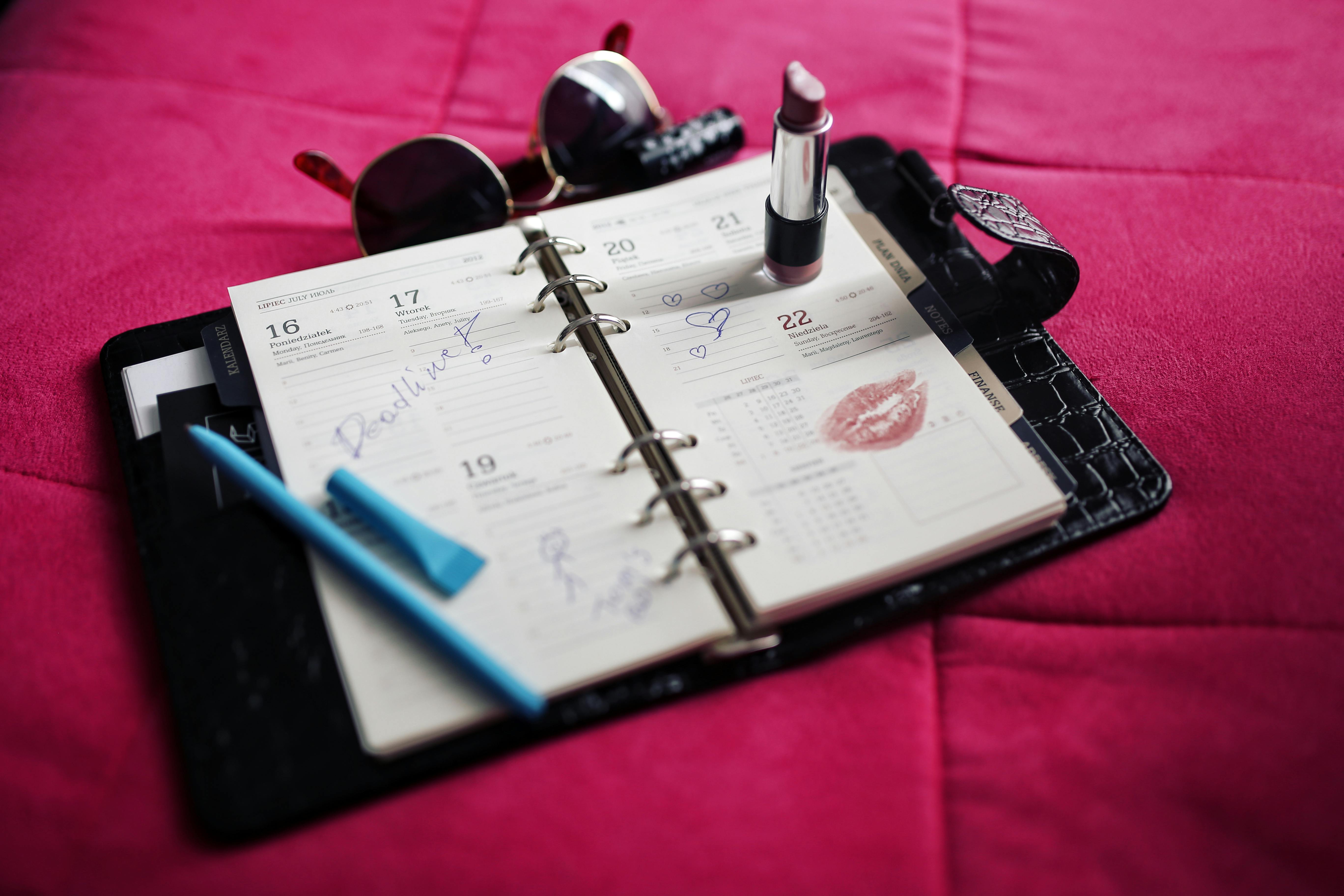 Organizer calendar · Free Stock Photo