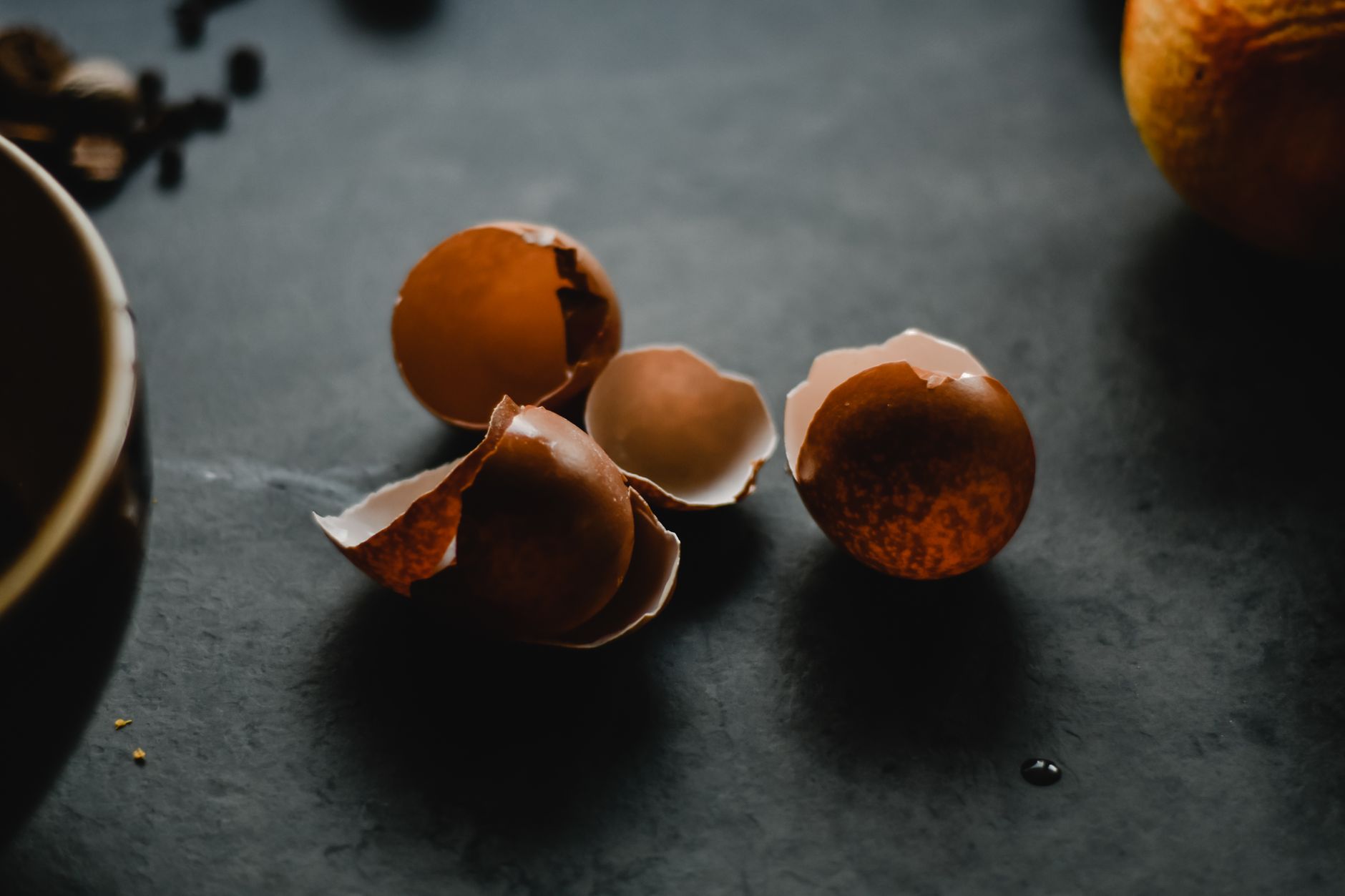 Can Dogs Eat Eggshells? The Raw Calcium Truth Every Pet Parent Must Know