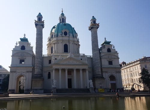 Immagine gratuita di cattedrale, europa, viaggio in città