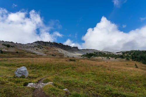 山岳, 田舎, 白い雲の無料の写真素材