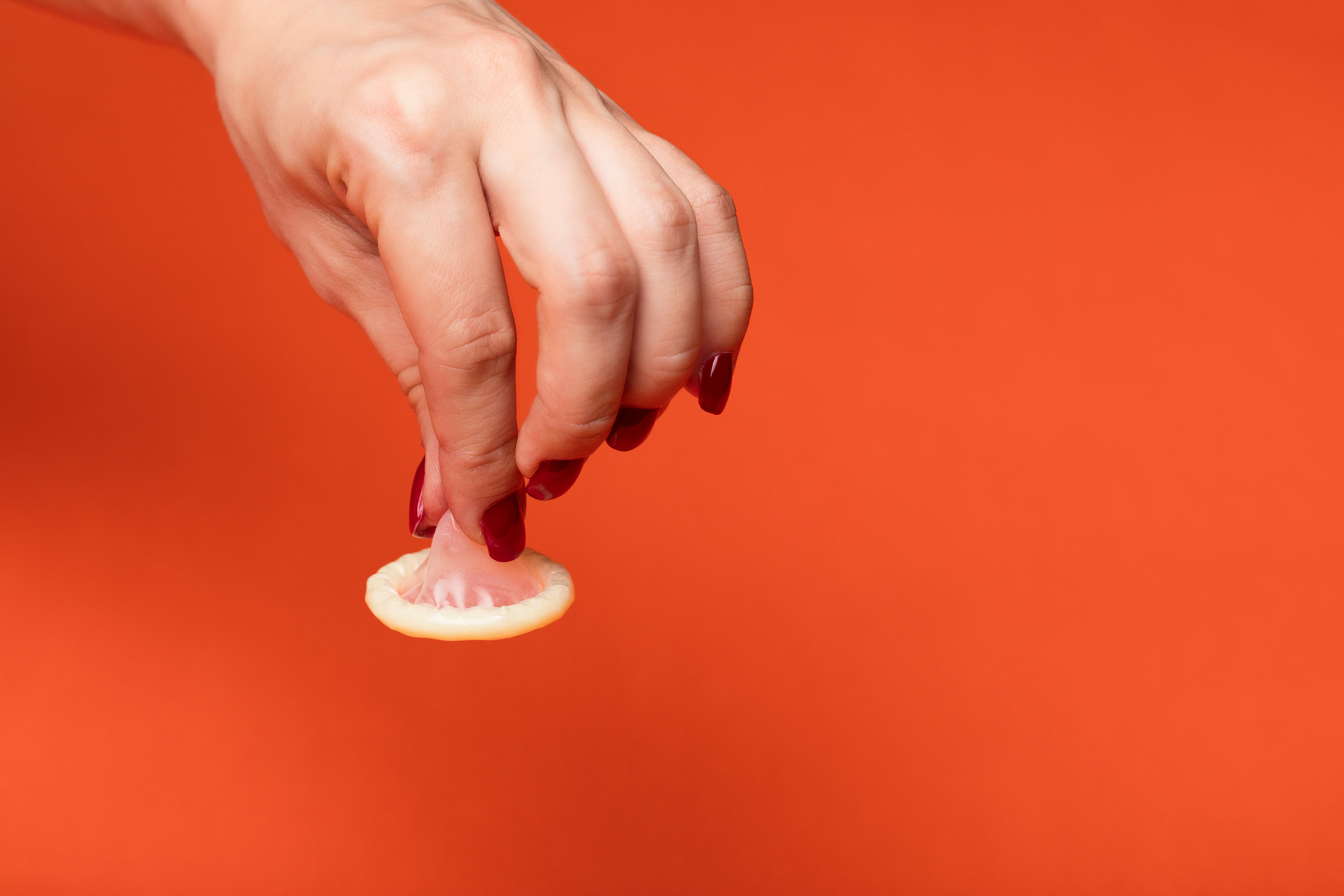 Illustration — diaphragme contraception