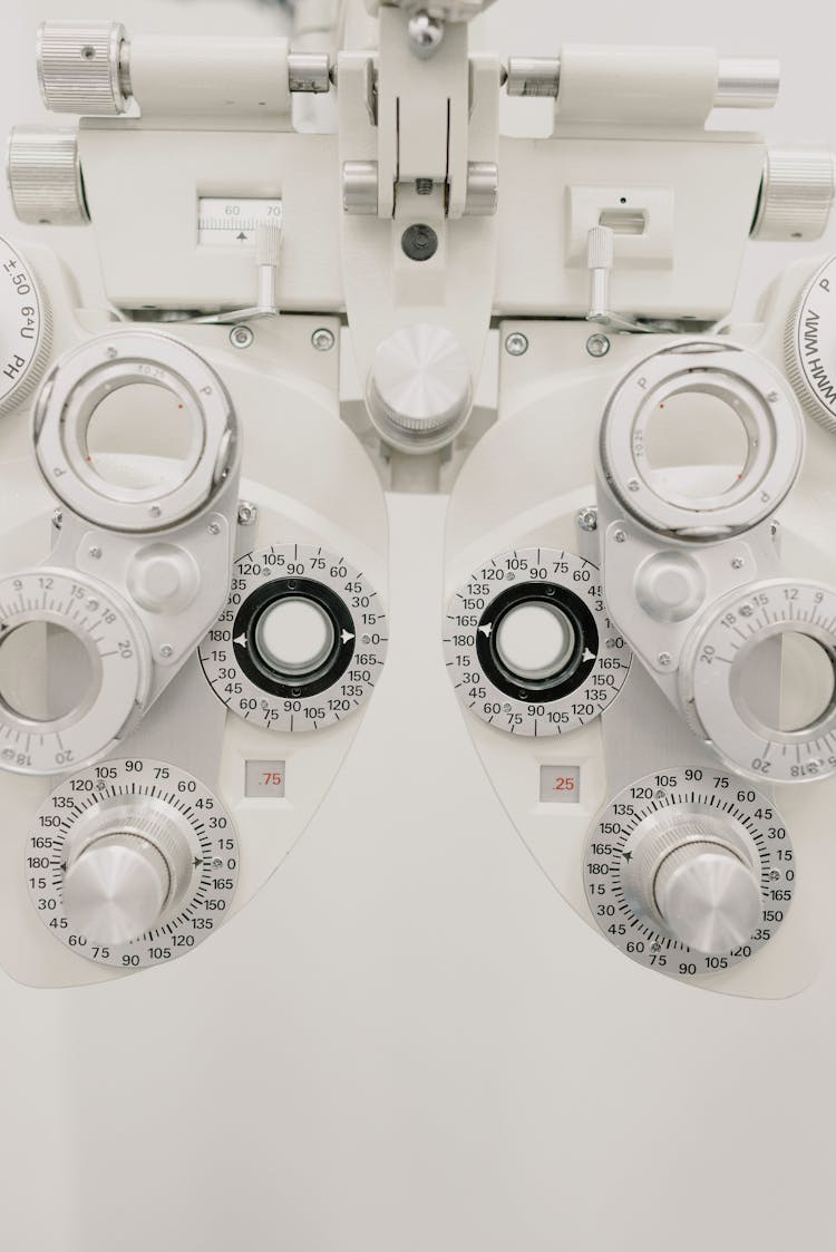 White Ophthalmic Testing Device Machine