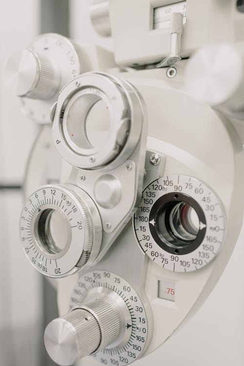 Optician clinical testing machine in hospital