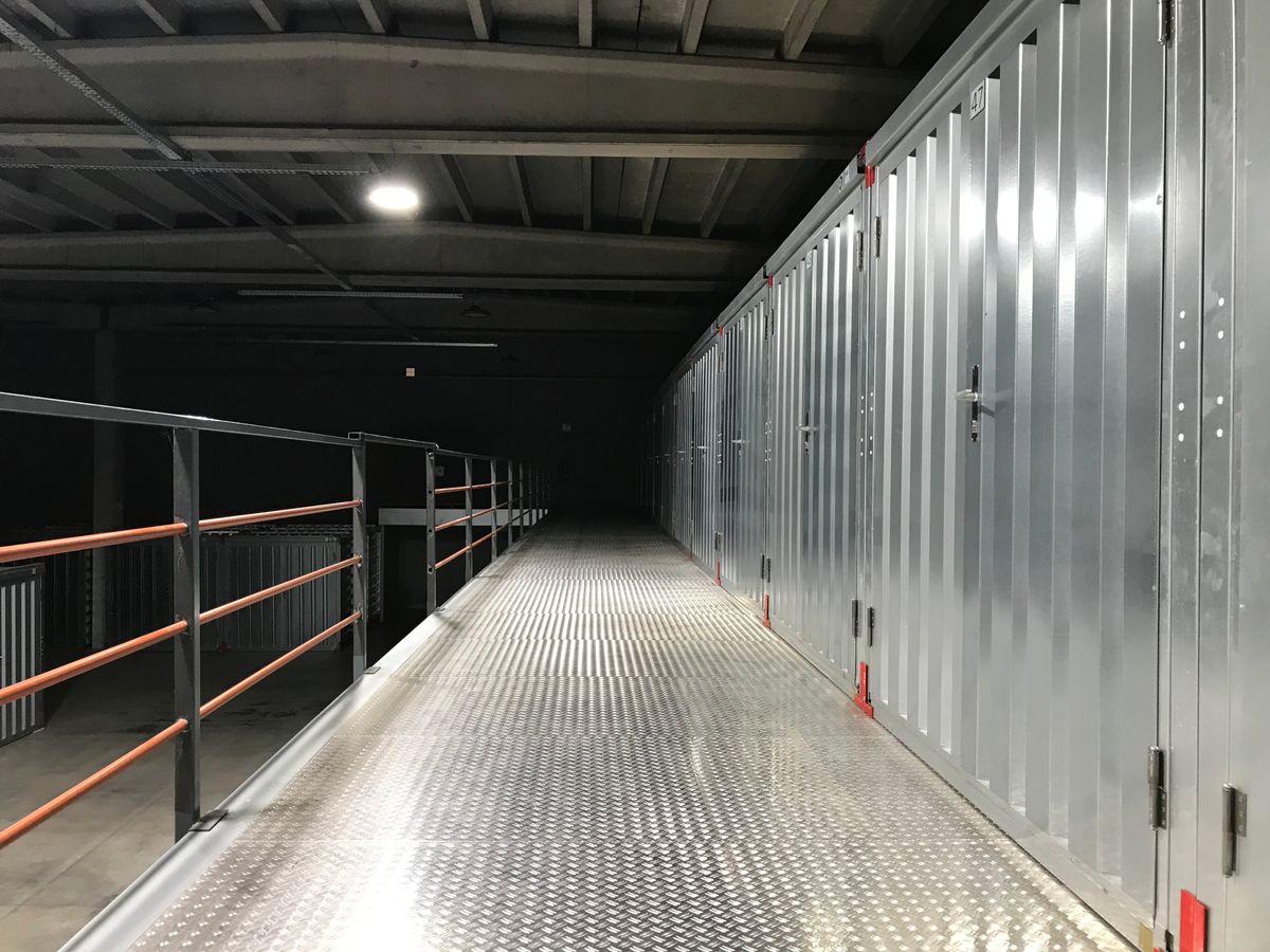 Nave diáfana y luminosa lista para alquilar
