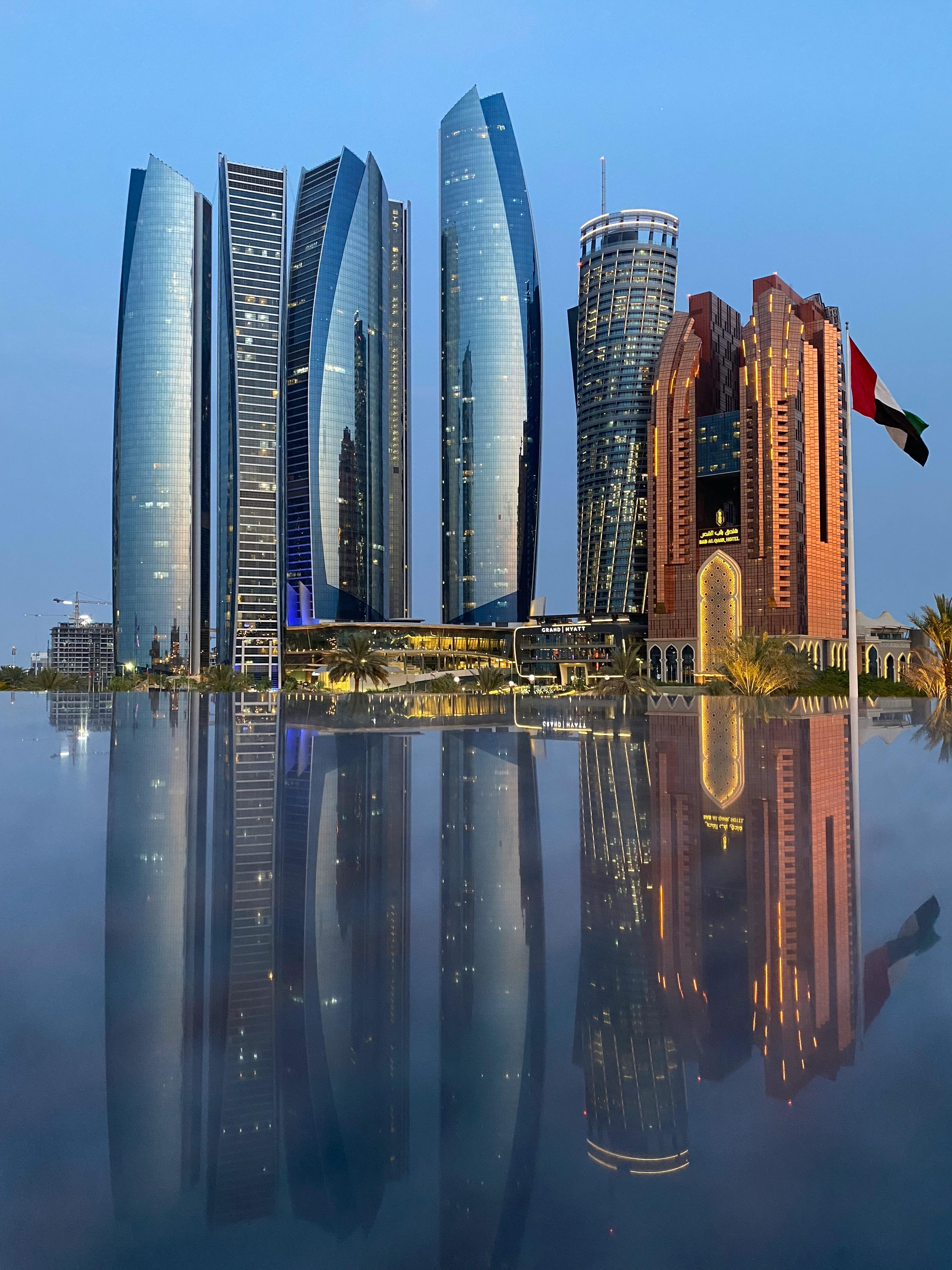 Explore Abu Dhabi - Image 3