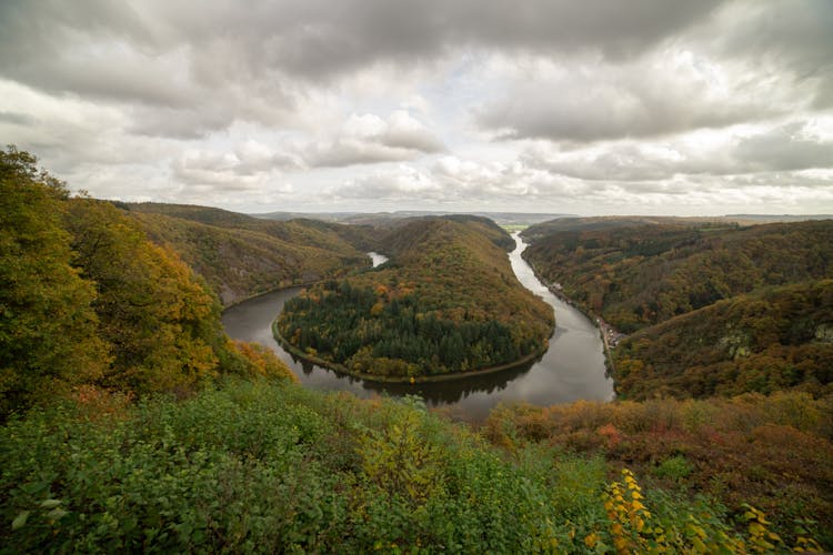 Scenic View Of Great Bend In The Saar