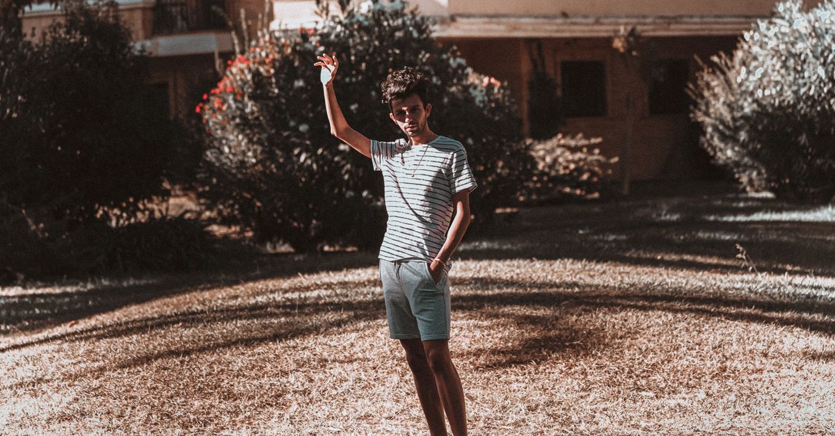 Col Tunisien : Guide Style et Tendances