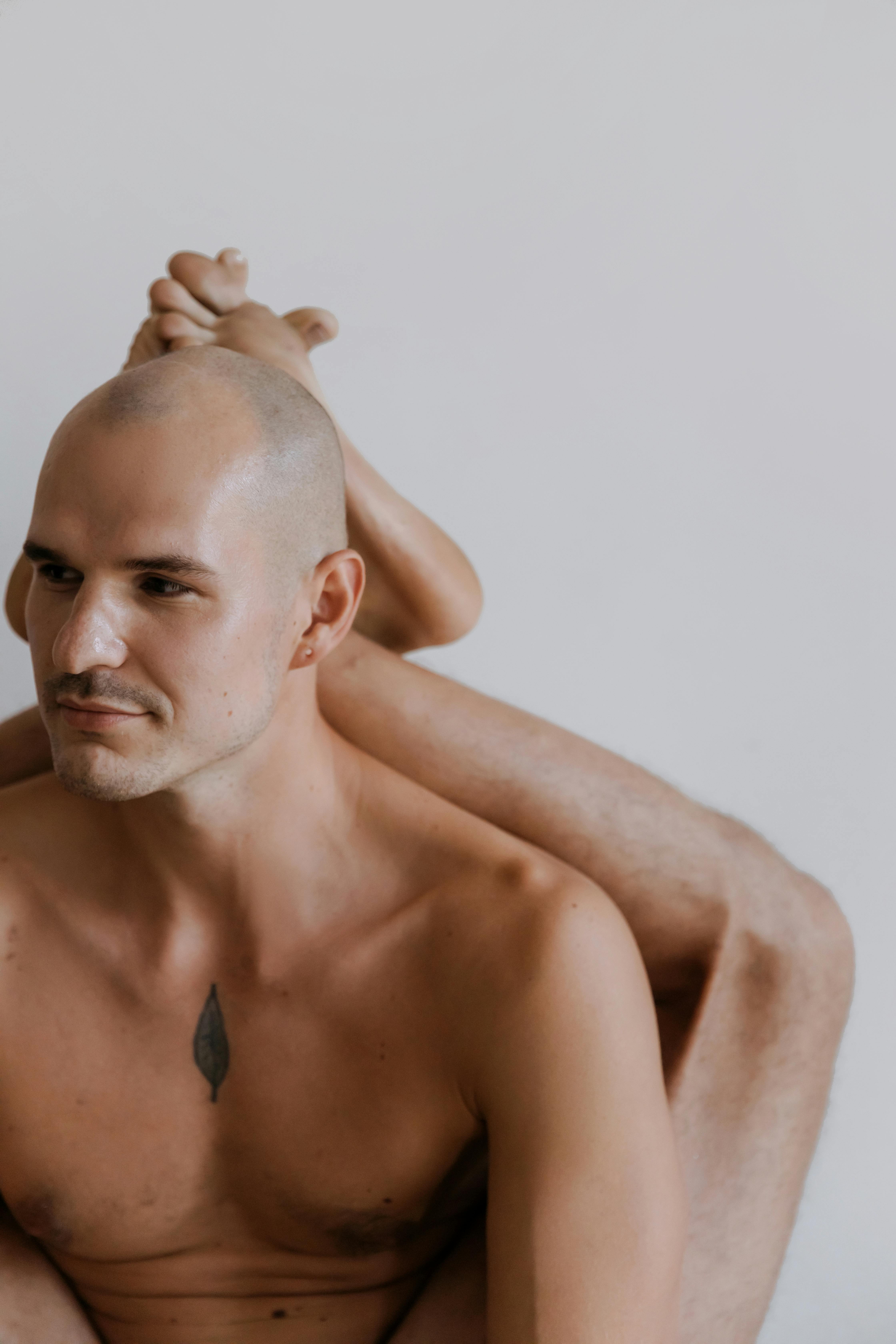 a man with flexible body doing acrobatics