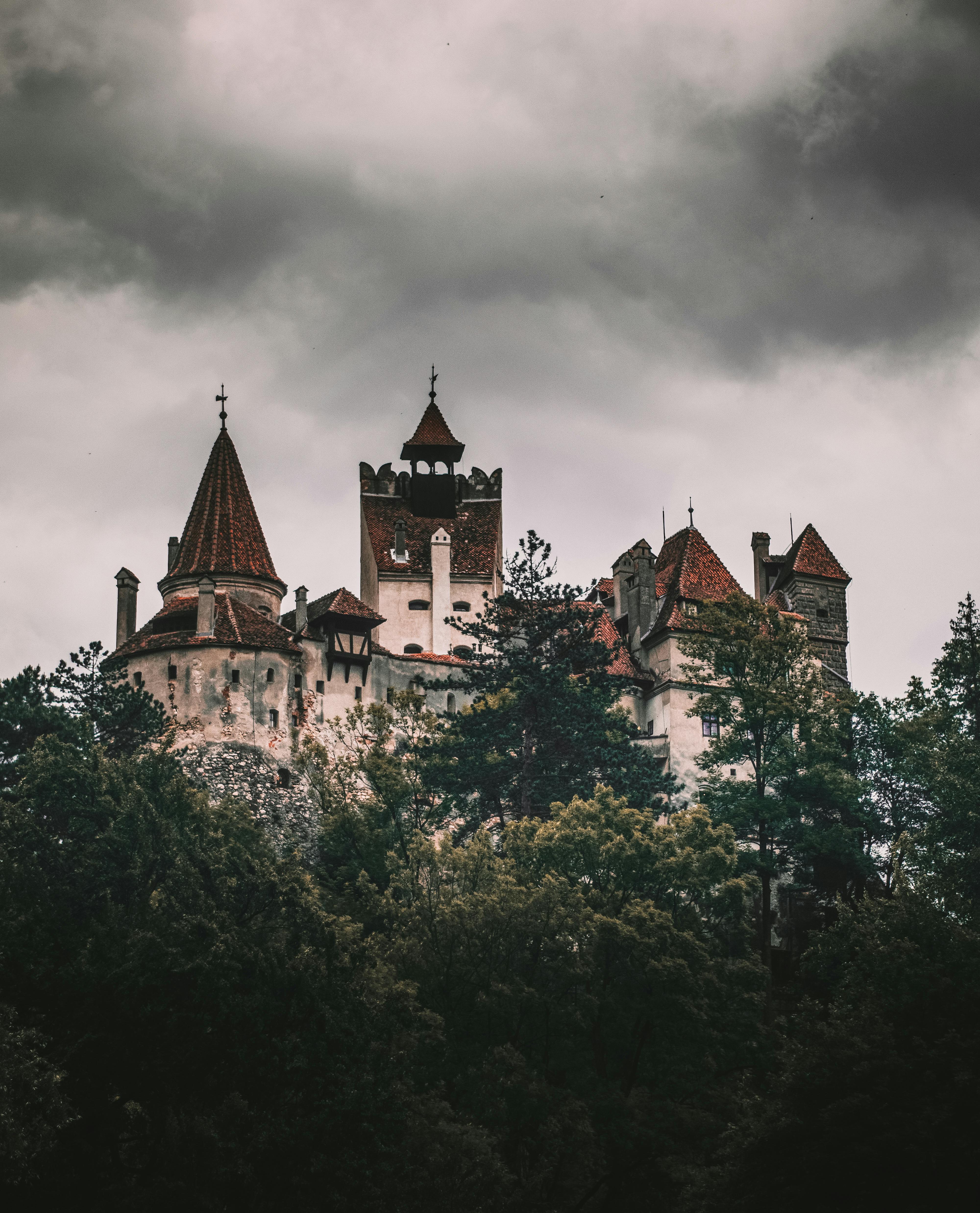 Halloween in Transylvania & Dracula's Castle 