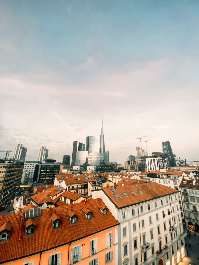 Skyline di Milano - ritiro auto usate Milano