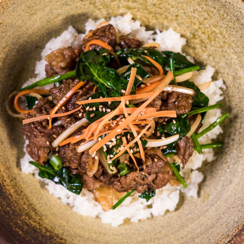 Korean Beef Bulgogi Quinoa Bowls with Gochujang