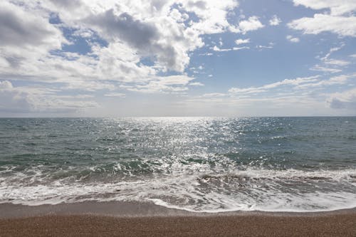 Fotobanka s bezplatnými fotkami na tému burácanie vln, horizont, krajina pri mori