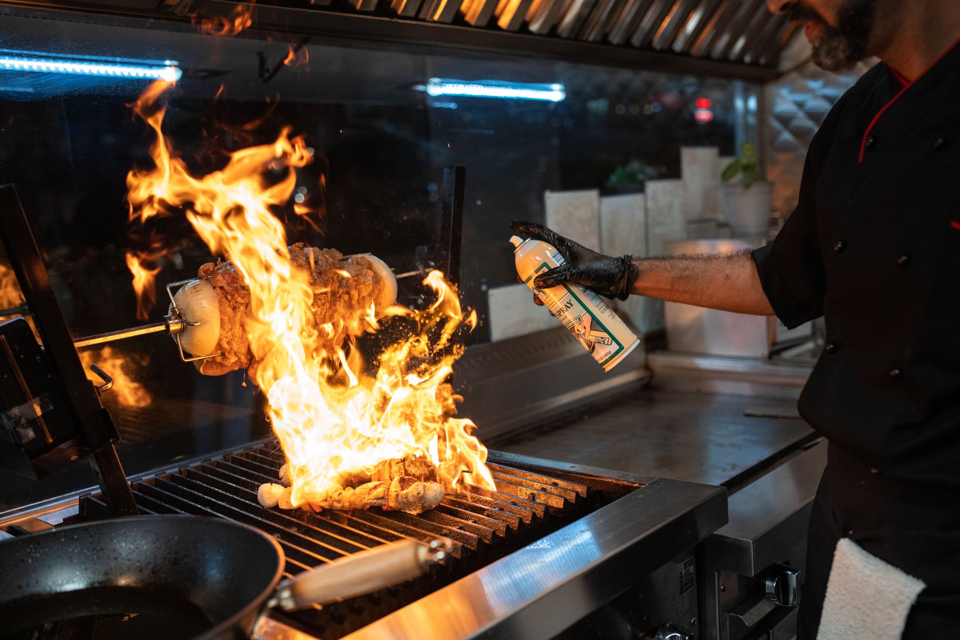 Best Kitchen Torches 2026: Butane, Refillable & Adjustable